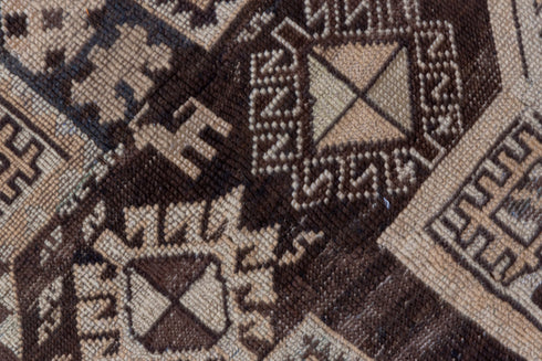 Antique Shirvan Area Rug (5' x 9')